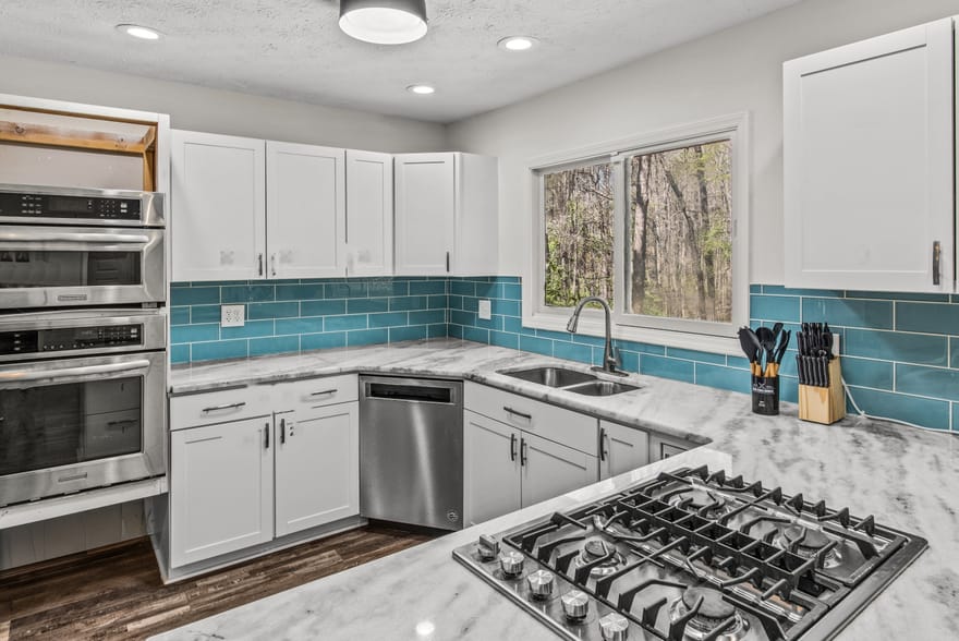 330 Winterberry Drive, Athens, Georgia