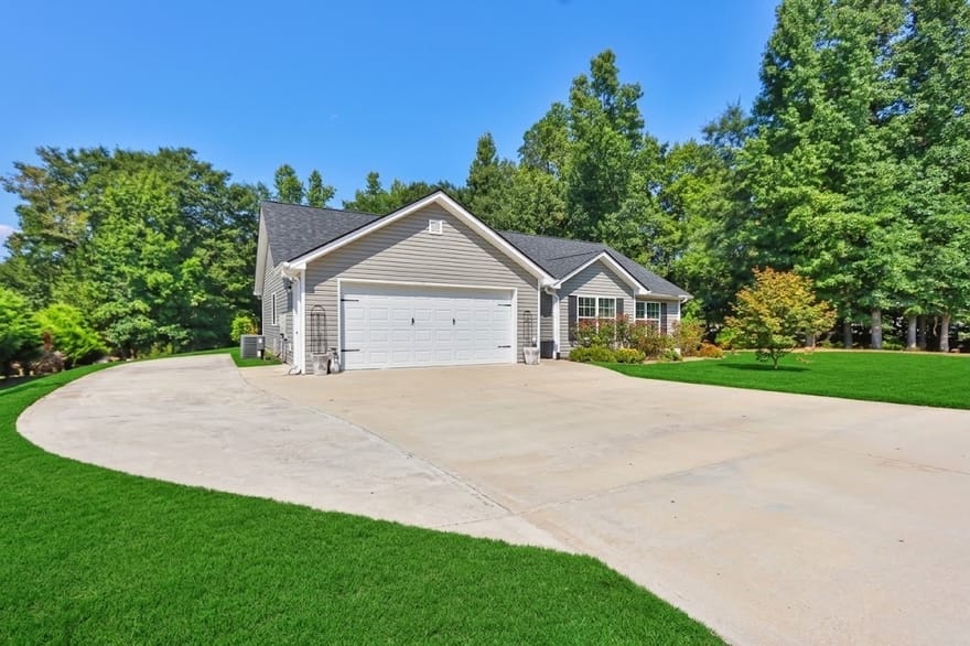 3710 Silver Hill Circle, Gainesville, Georgia