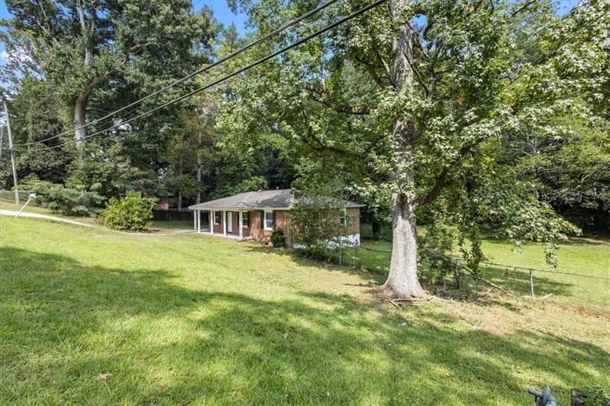 5003 White Boulevard SW, Mableton, Georgia