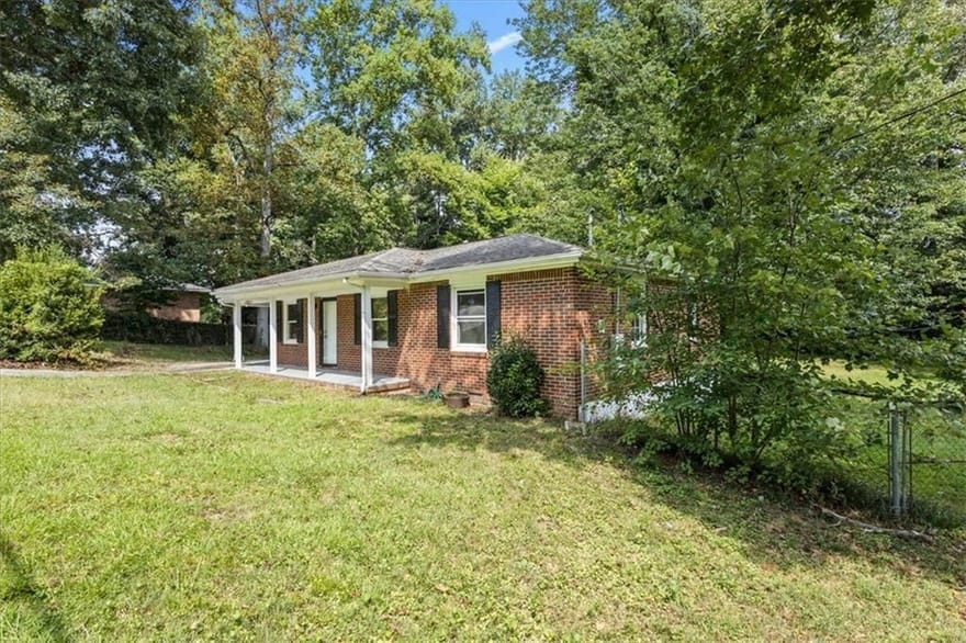 5003 White Boulevard SW, Mableton, Georgia