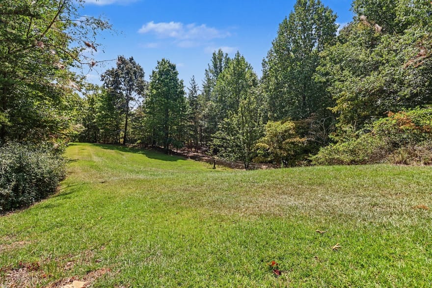 825 Satterfield Road, Cleveland, Georgia