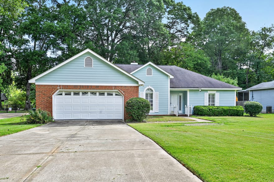 218 Hummingbird Lane, Albany, Georgia