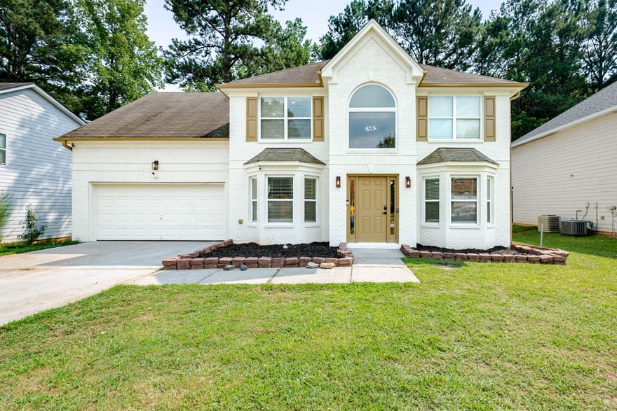 1376 Koble Mill Lane, Riverdale, Georgia