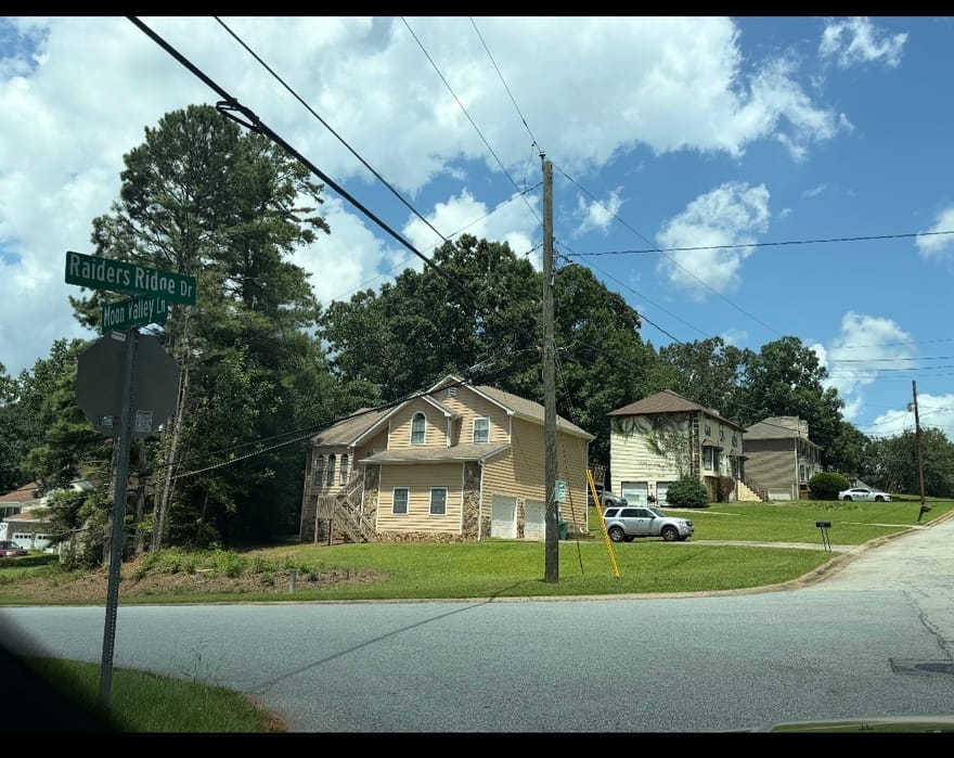 3803 Raiders Ridge Drive, Lithonia, Georgia