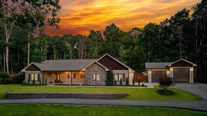 52 Ivy Ridge Court, Blue Ridge, Georgia