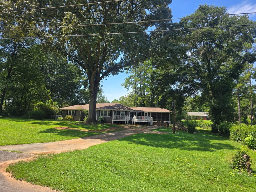 7379 Dexter Drive, Riverdale, Georgia