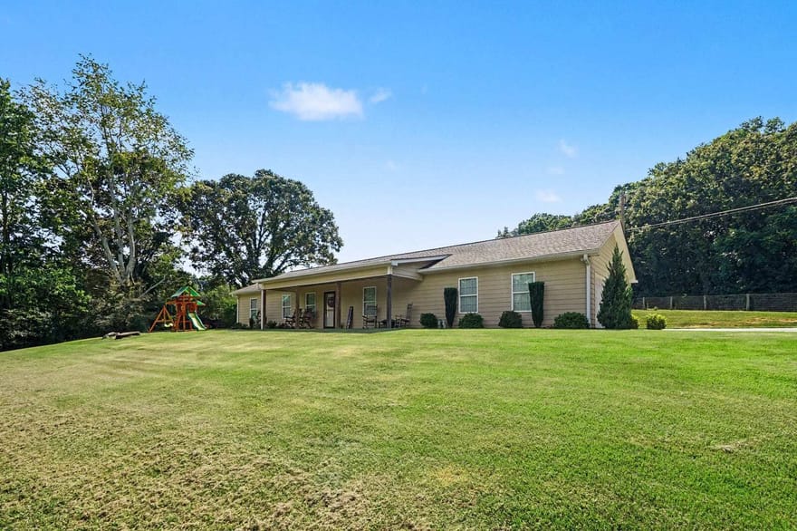 958 Hale Road, Maysville, Georgia