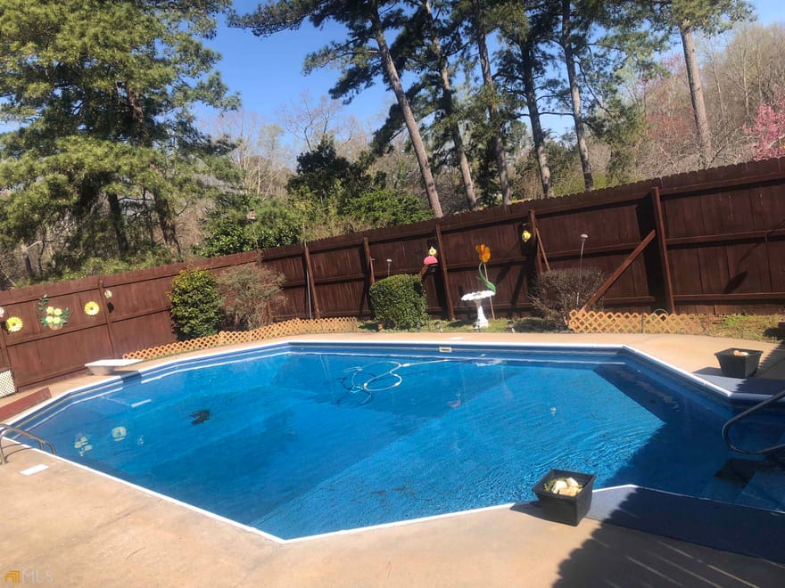 2160 Pinewood Drive, Covington, Georgia