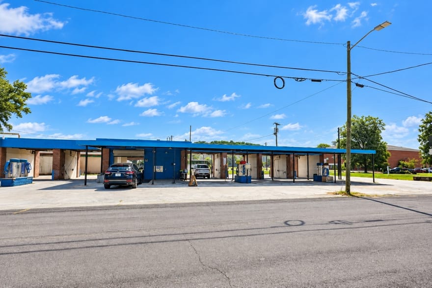 102 S Fair Street, Calhoun, Georgia
