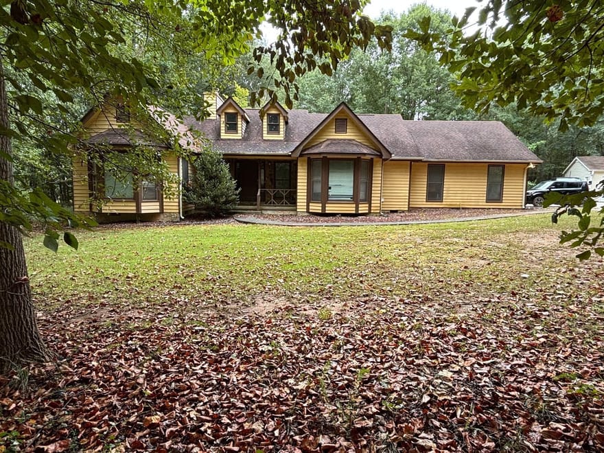 10992 Twelve Oaks Court, Hampton, Georgia