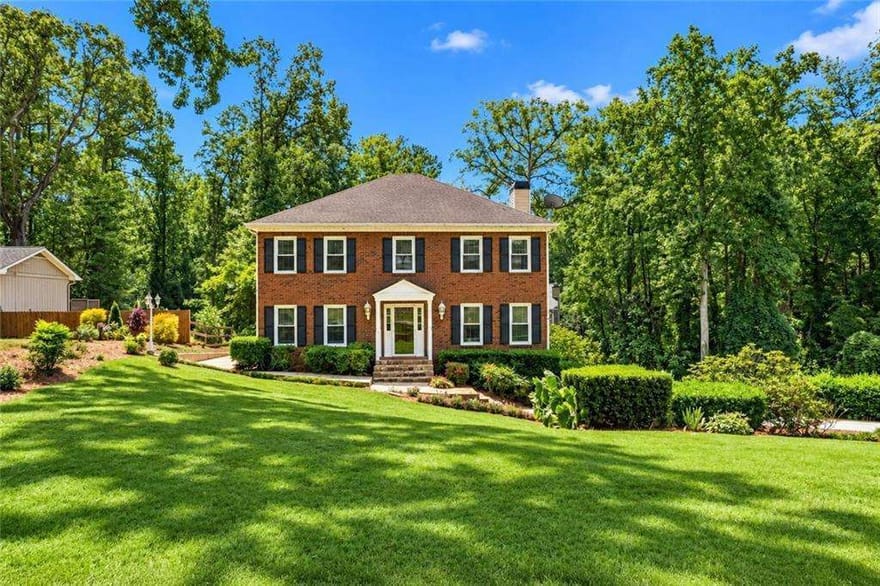4585 Hunting Hound Lane, Marietta, Georgia