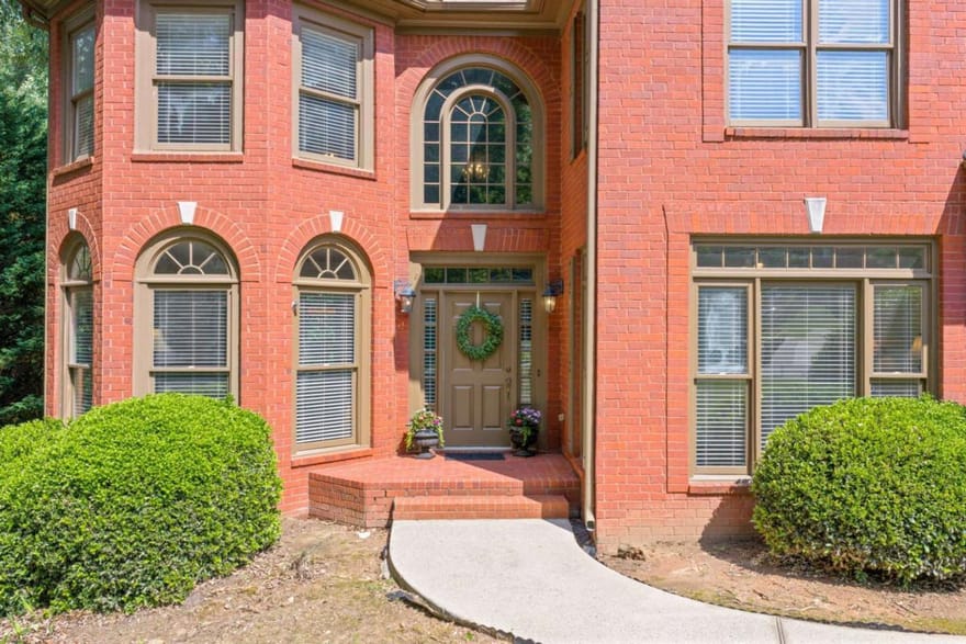 163 Woodcliff Drive, Suwanee, Georgia