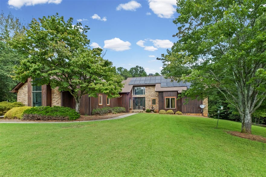 2320 Kitfox Circle, Cumming, Georgia