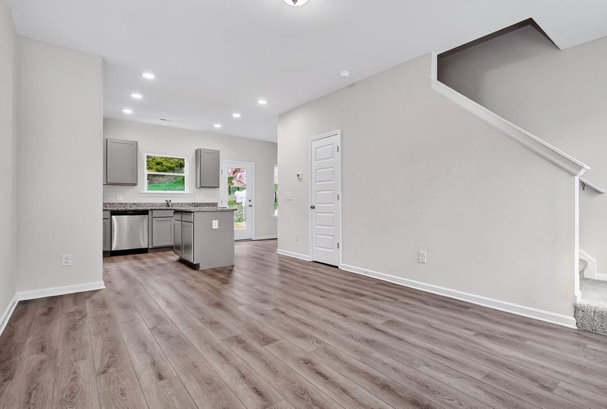 211 Rory Drive, Calhoun, Georgia