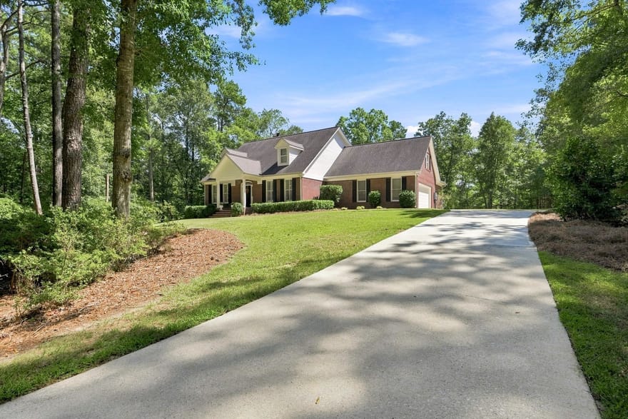 3140 Haverhill Cove NE, Conyers, Georgia