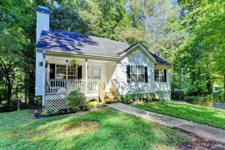 16 River Oak Court, Dawsonville, Georgia