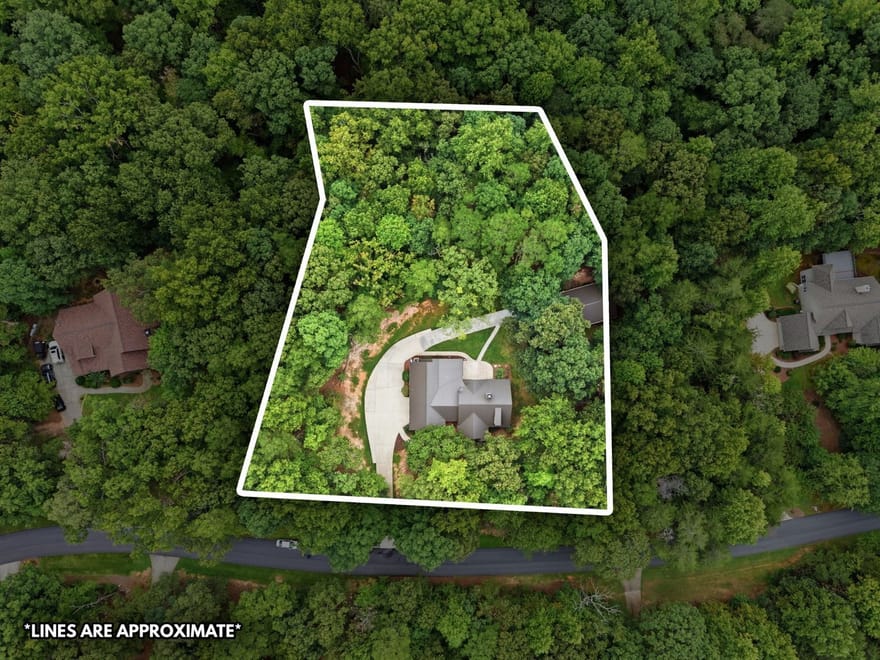 186 Fern Park Drive, Dawsonville, Georgia