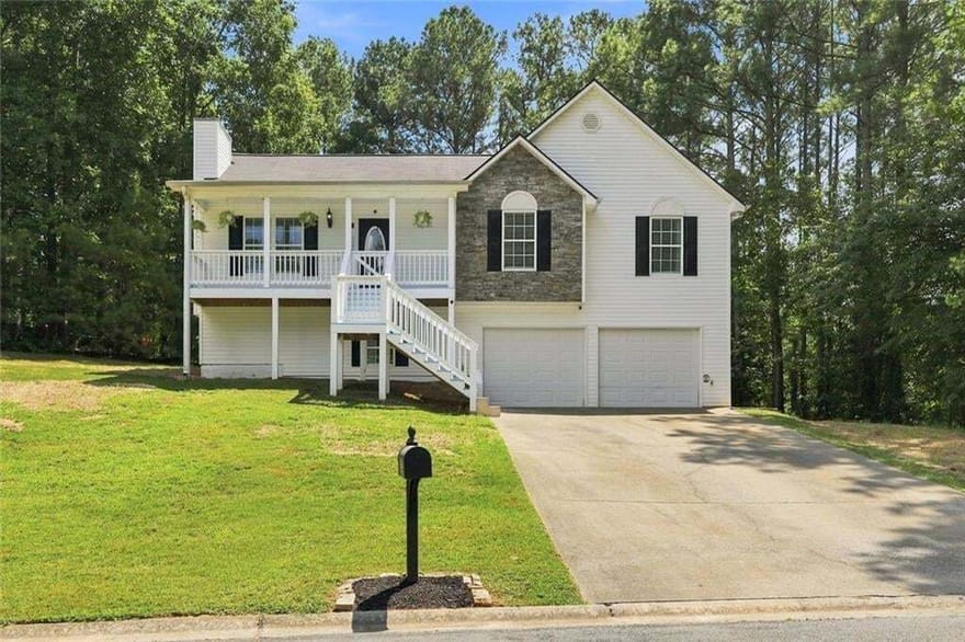 129 Greatwood Drive, White, Georgia