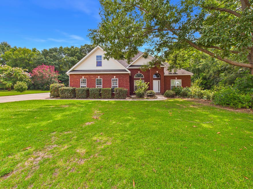 115 Dora Lane, Byron, Georgia