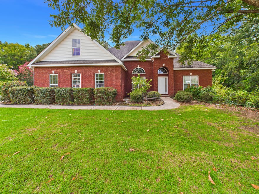 115 Dora Lane, Byron, Georgia