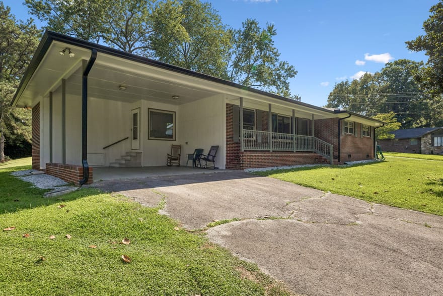 209 Curtis Road, Dalton, Georgia
