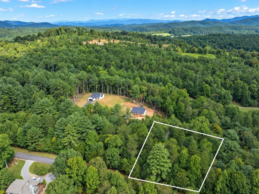 24 Brookhaven Drive, Young Harris, Georgia