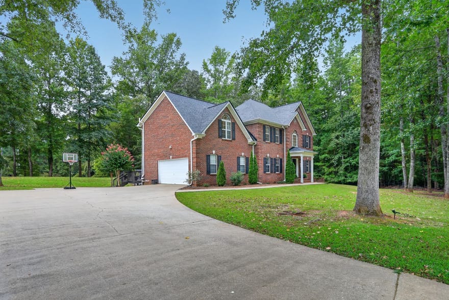 170 Nix Court, Fayetteville, Georgia