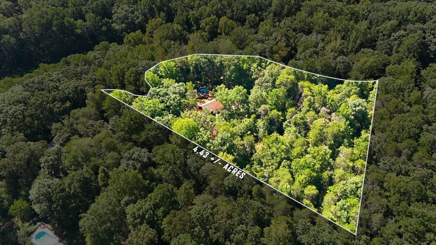 282 Jarrett Manor Estates Road, Toccoa, Georgia