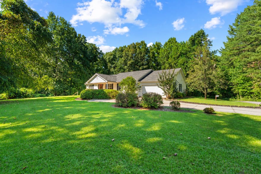 23 High Meadow Trail, Cleveland, Georgia