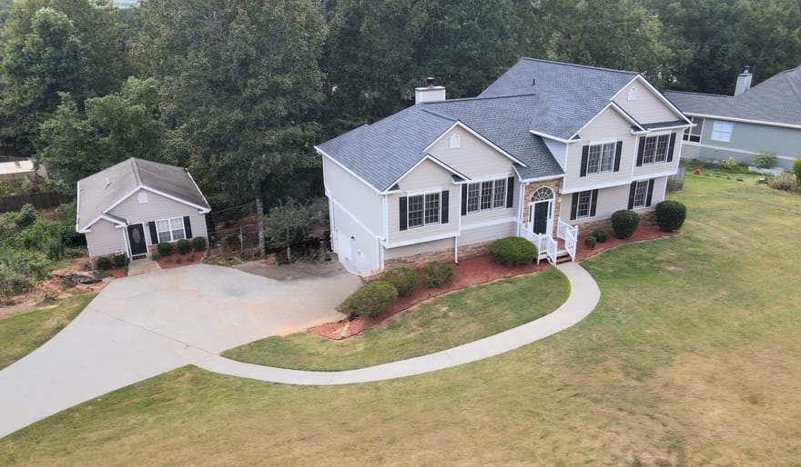102 Chestnut Hill Drive, Canton, Georgia