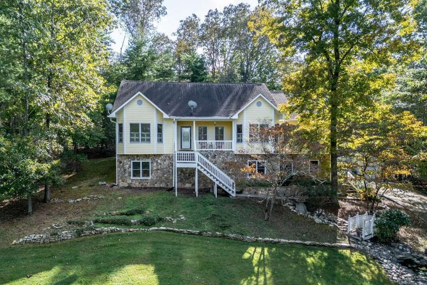 409 Owensby Mill Drive, Ellijay, Georgia