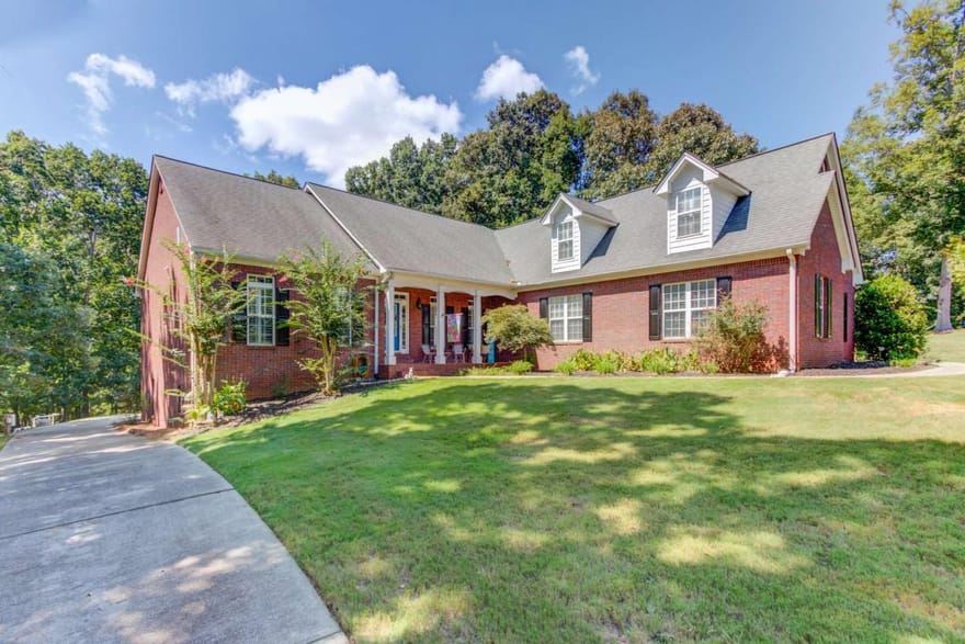289 Gold Crest Drive, Braselton, Georgia