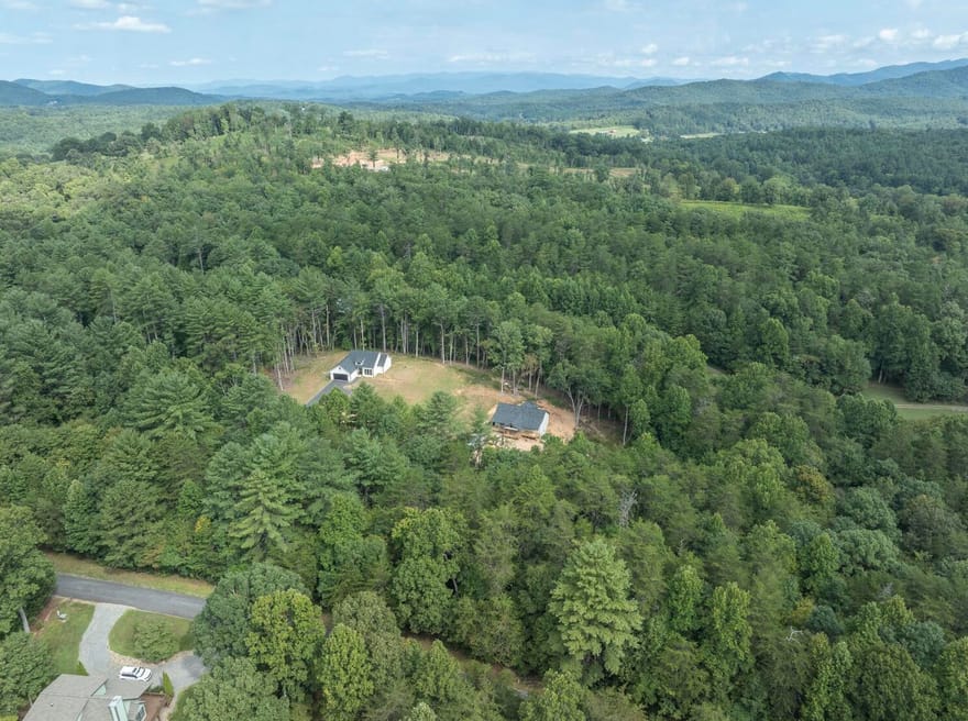 25 Brookhaven Drive, Young Harris, Georgia