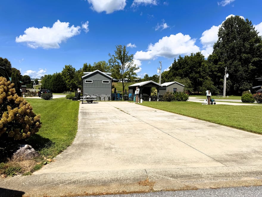 25 Golden Bridle Drive, Blairsville, Georgia