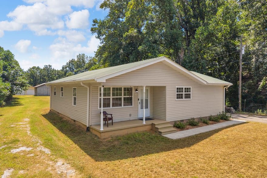 530 Grandview Avenue, Mount Airy, Georgia