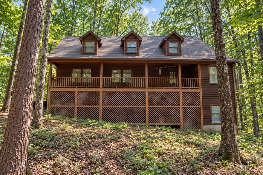 180 Hale Mountain Court, Hiram, Georgia