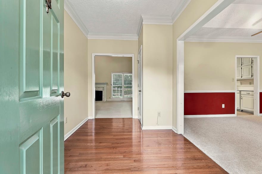 255 Weeping Willow Way, Tyrone, Georgia