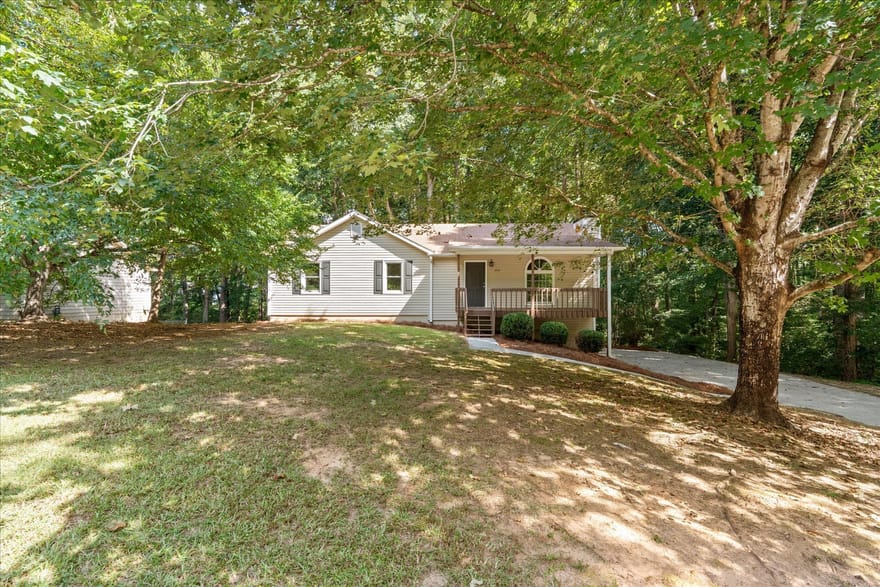 356 Waterway Trail, Powder Springs, Georgia