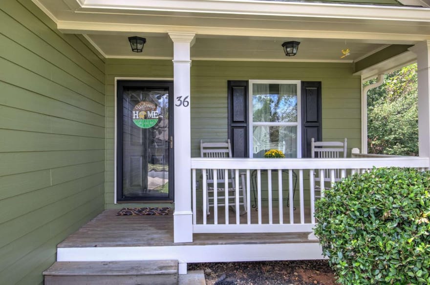 36 Chimney Springs Drive SW, Cartersville, Georgia