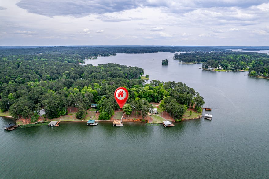 955 Barbara Point Road, Sparta, Georgia
