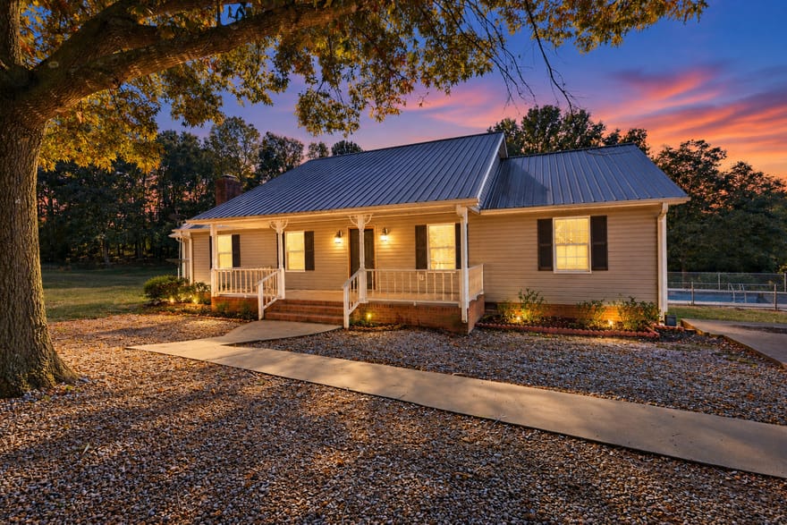 81 Peeples Street, Canon, Georgia
