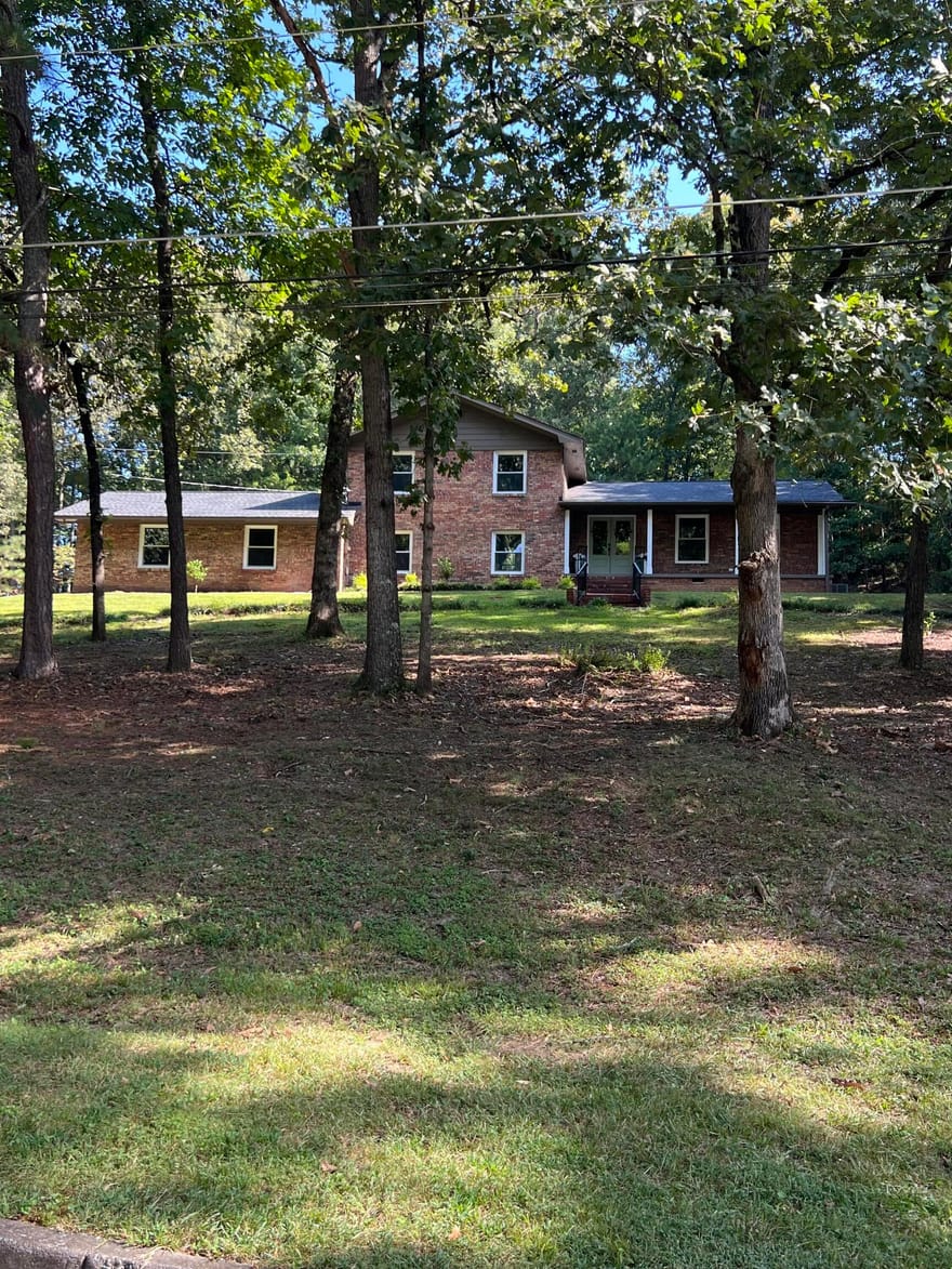 203 Woodland Drive, Calhoun, Georgia