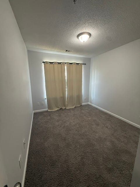 130 Hawkeye Lane, Conyers, Georgia