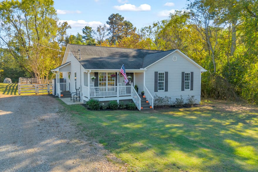 10411 Double Bridges Road, Winterville, Georgia