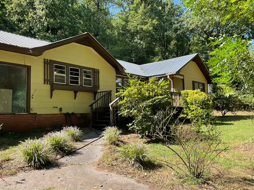 219 North Valley Street, Clayton, Georgia