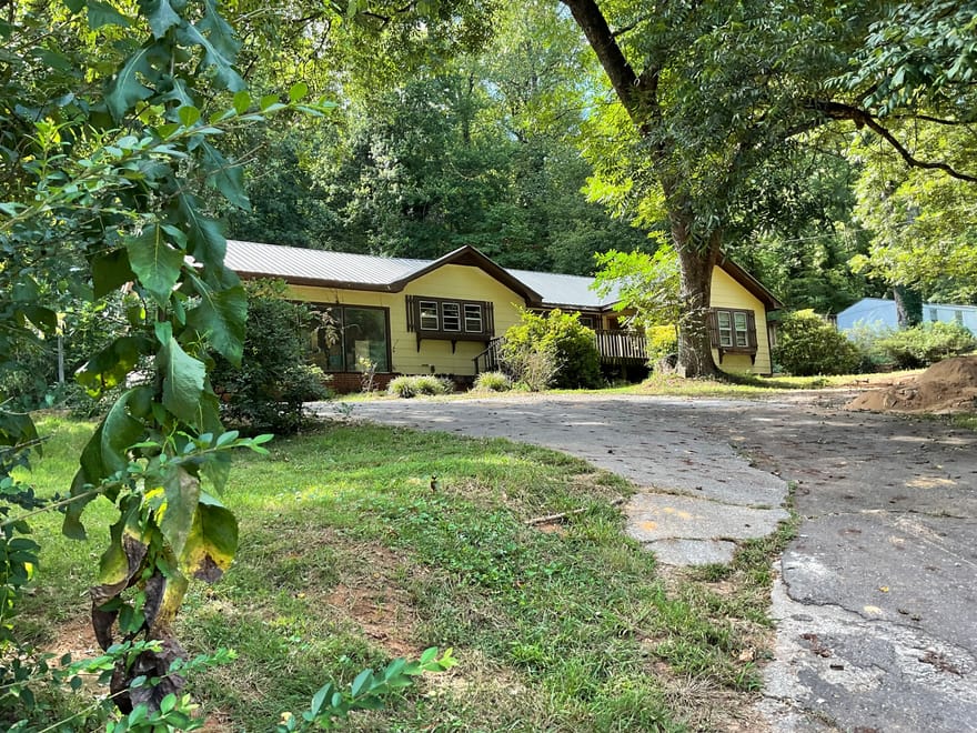 219 North Valley Street, Clayton, Georgia