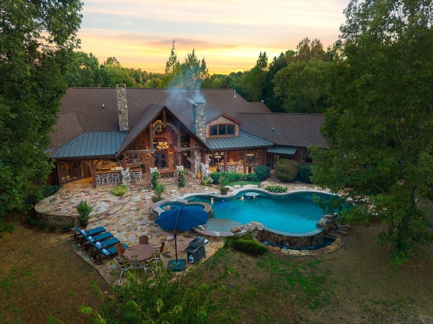 1524 Blacks Bluff Road SW, Rome, Georgia