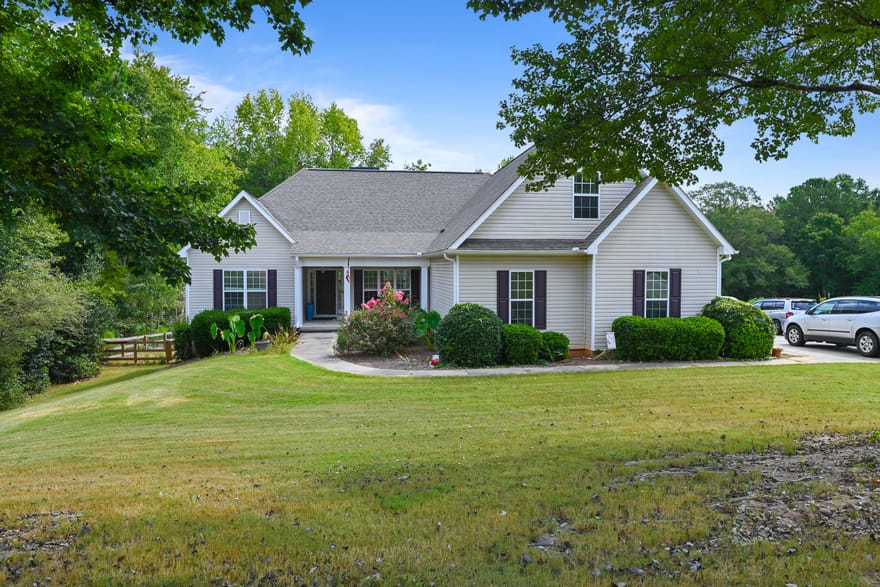 42 Meadows Lane, Senoia, Georgia