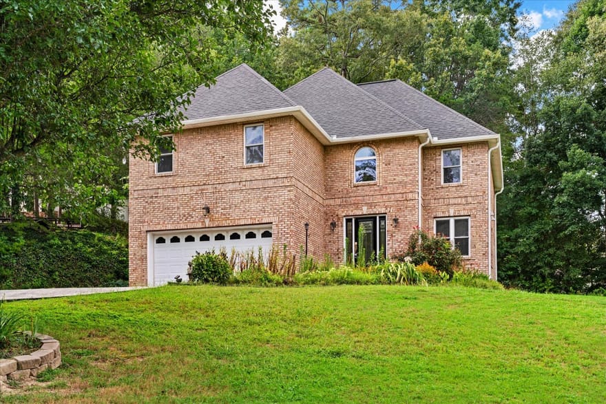 3218 Leona Drive, Rocky Face, Georgia