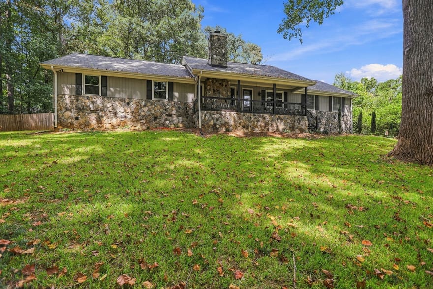 100 Deer Forest Trail, Fayetteville, Georgia